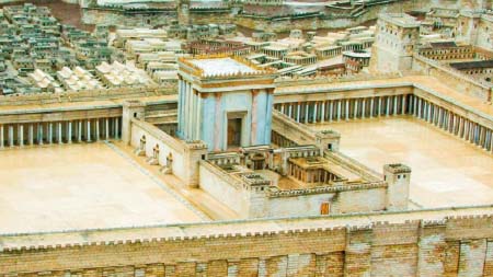 A destruição do templo no meio da guerra de sete anos